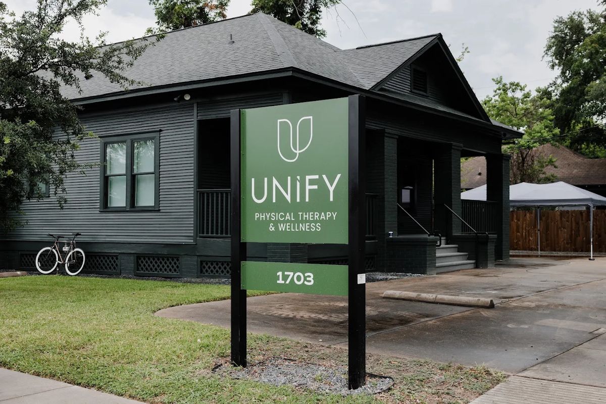Unify Physical Therapy and Wellness building at 1703 Yale St, Houston Heights
